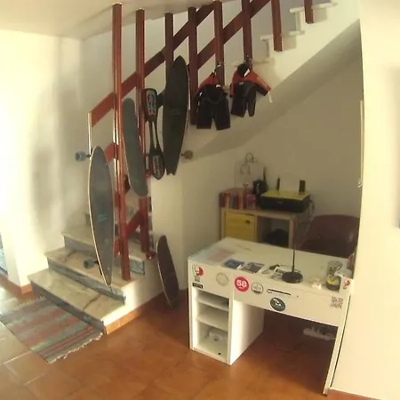 佩尼切冲浪之家旅舍 旅馆 *