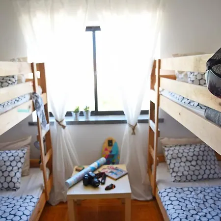 佩尼切冲浪之家旅舍 旅馆 巴勒尔