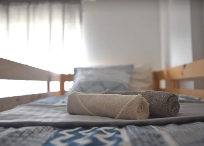 Surf House Peniche Ostello Baleal